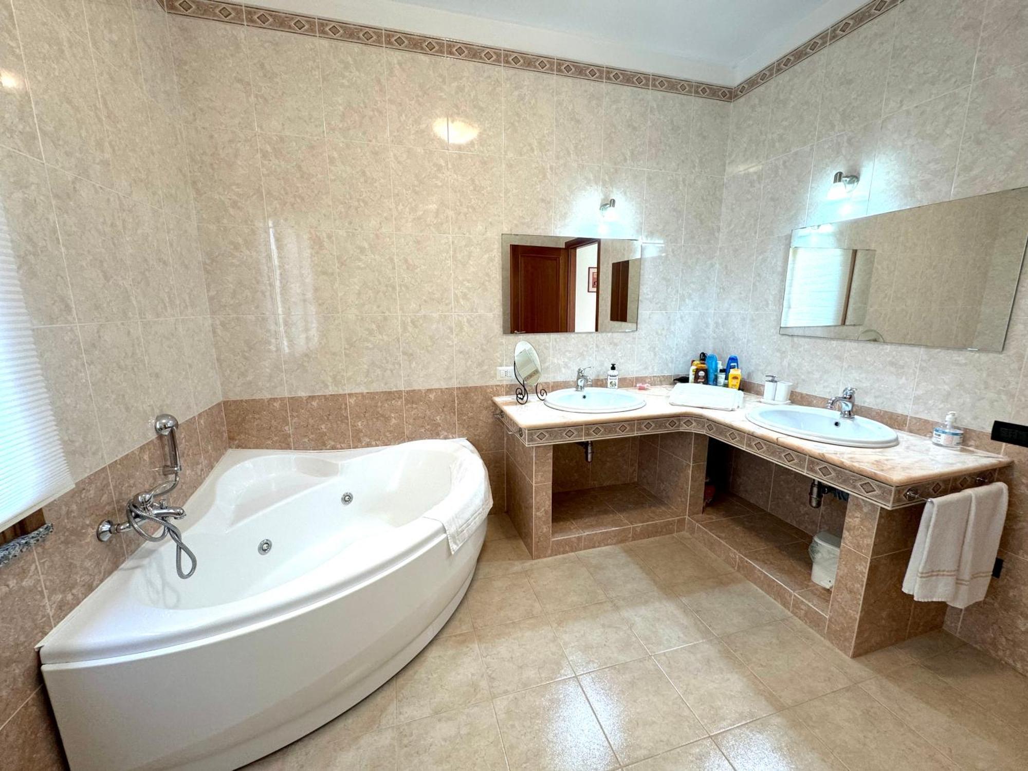 Apartmán Rosa'S House - Zona Ospedaliera Cagliari Exteriér fotografie